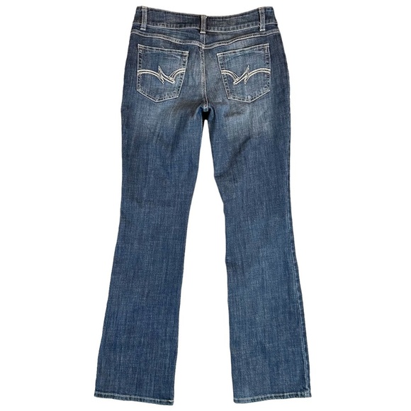 Wrangler Denim - Wrangler Mid-rise Boot Cut Jeans Women’s Size 7/32